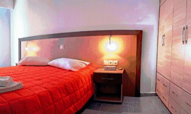 Arisvi Hotel スカラ・カロニス 部屋 写真